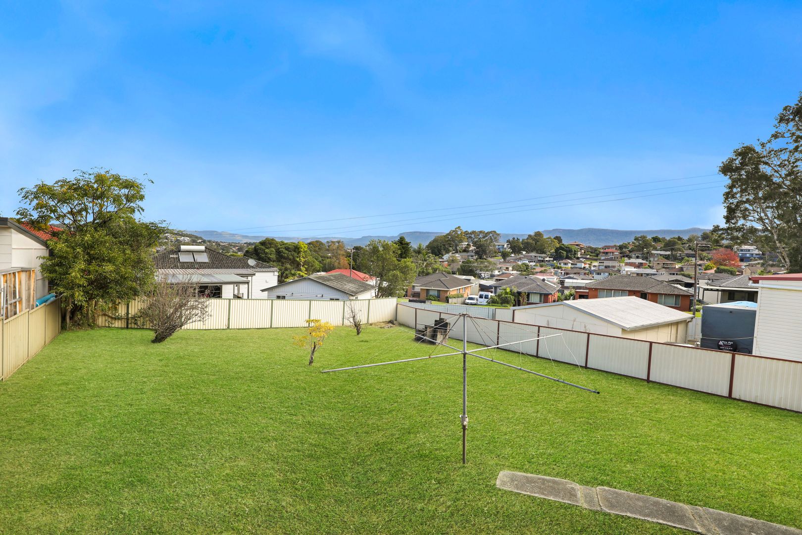 13 Kathryn Street, Kanahooka NSW 2530, Image 2