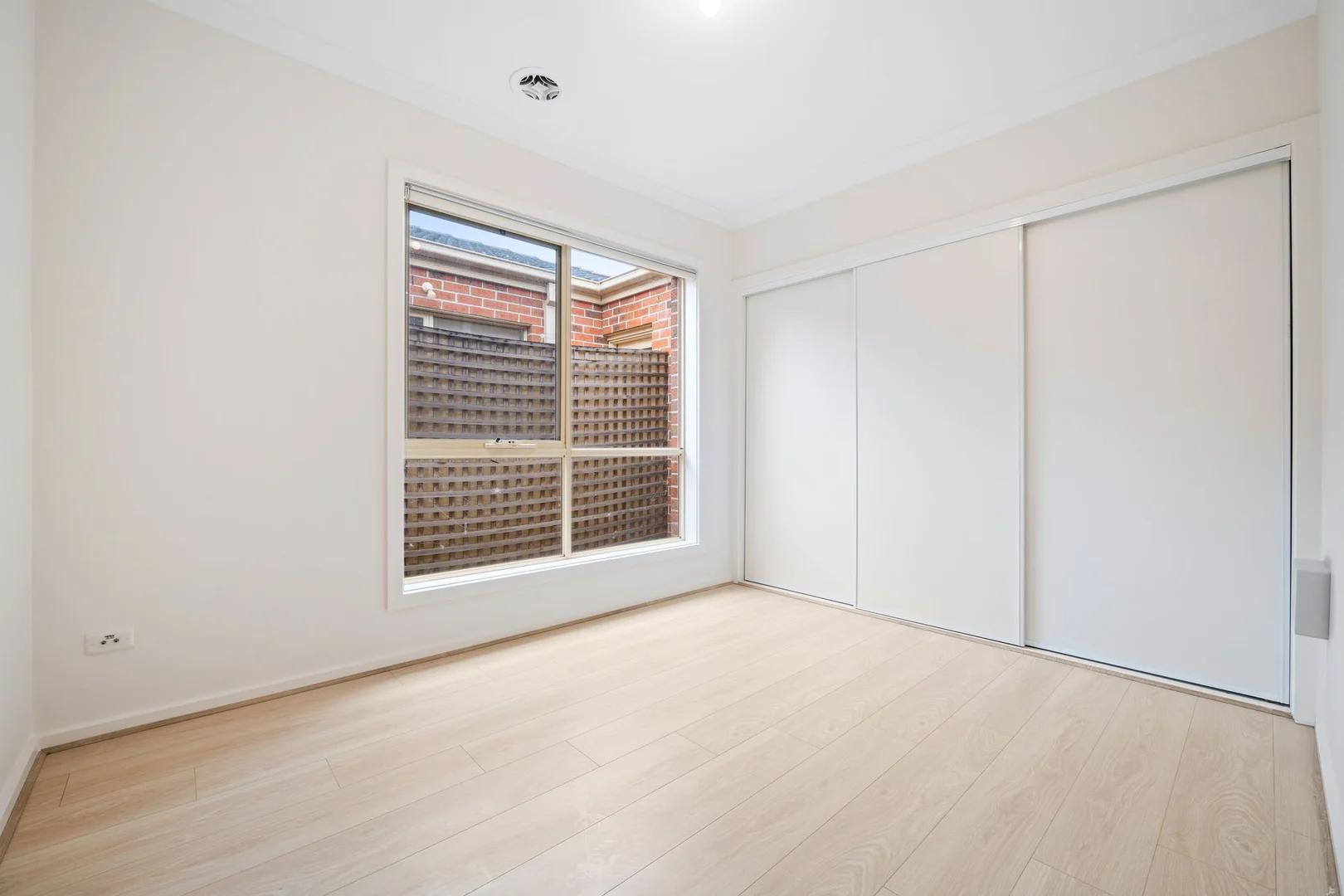 Additional image 6 of 2/19 Cootamundra Court, Werribee VIC 3030