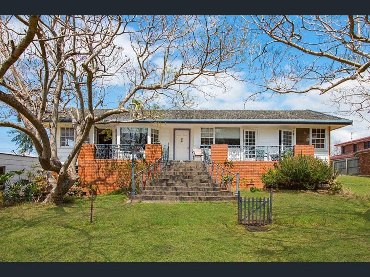 12 Oyster Point Road, Banora Point NSW 2486, Image 1