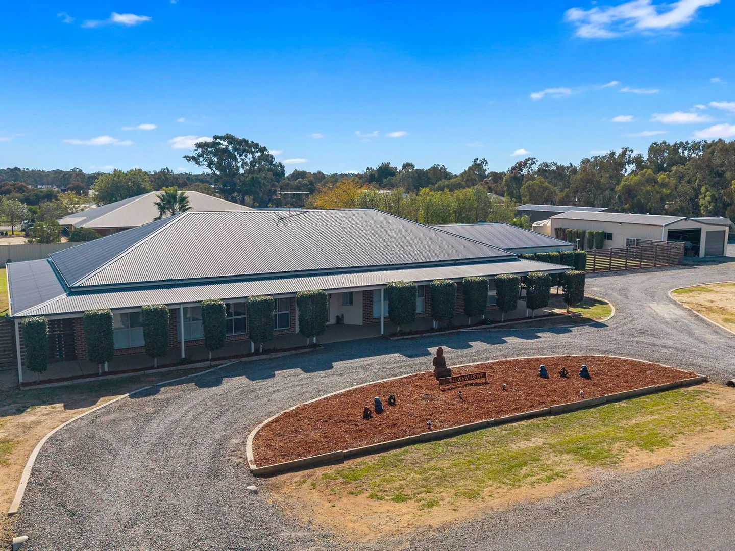 2 Hillview Drive, Yarrawonga VIC 3730