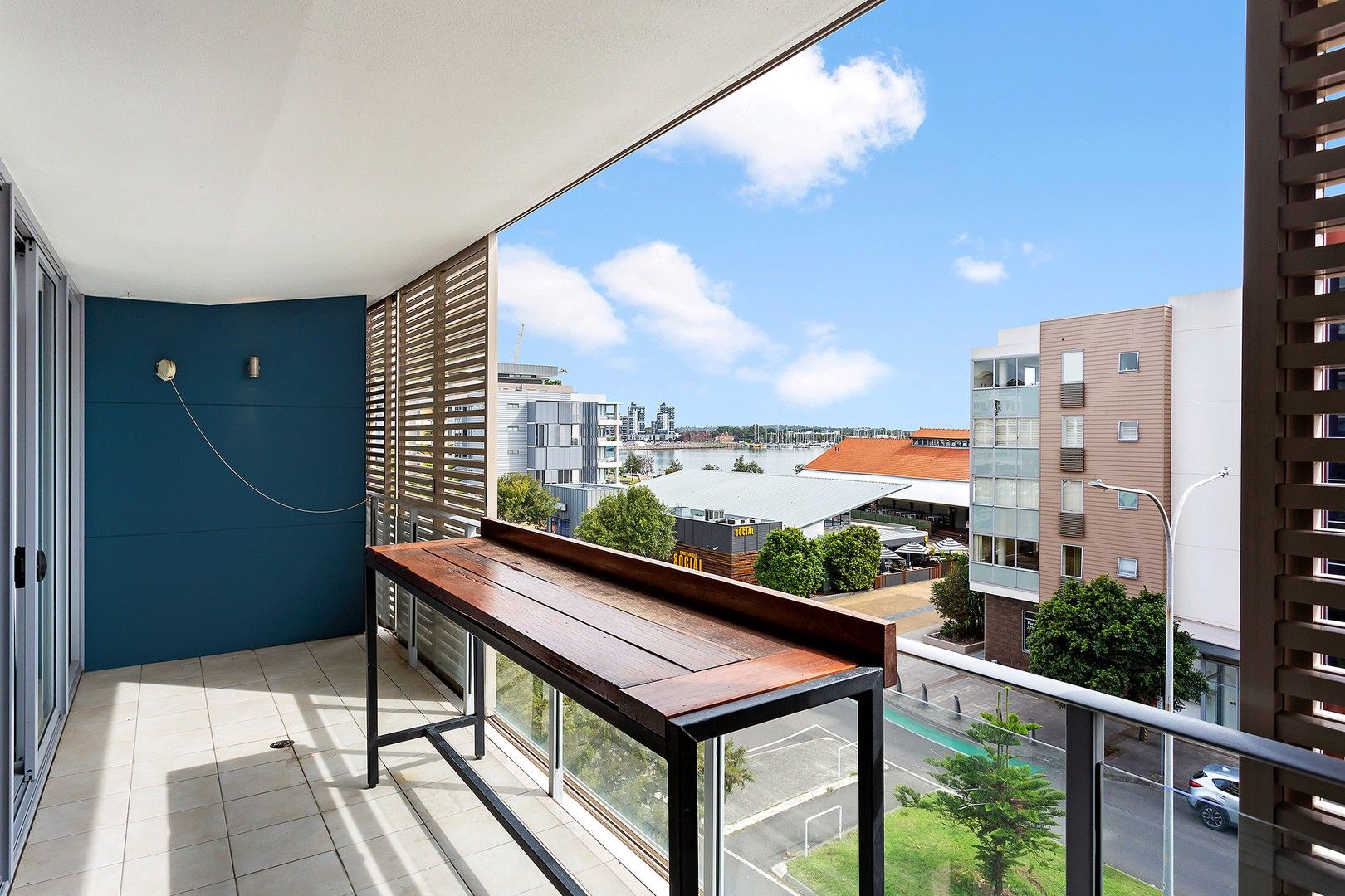 308/4 Honeysuckle Drive, Newcastle NSW 2300, Image 2