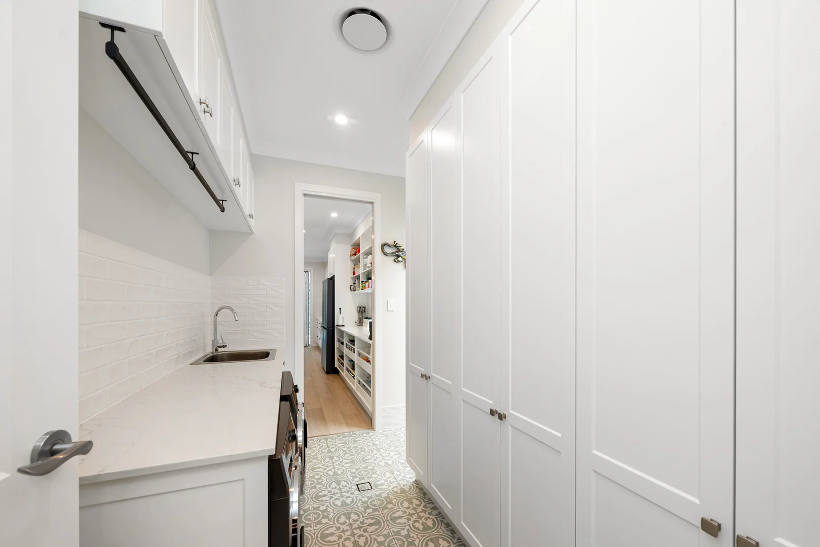 Additional image 19 of 25 Windemere Avenue, Morningside QLD 4170