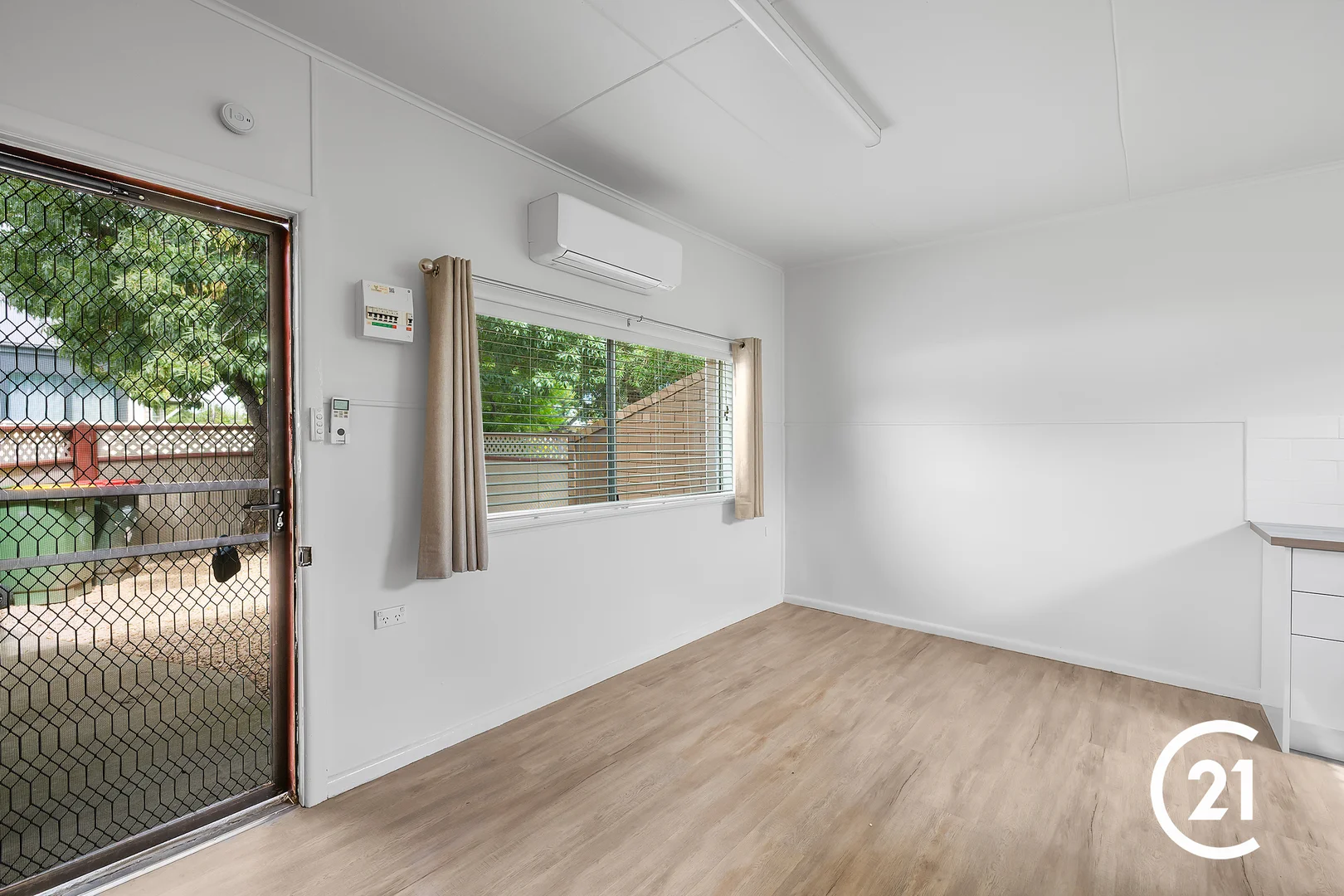 Additional image 3 of 1/28 Premier Street, Echuca VIC 3564