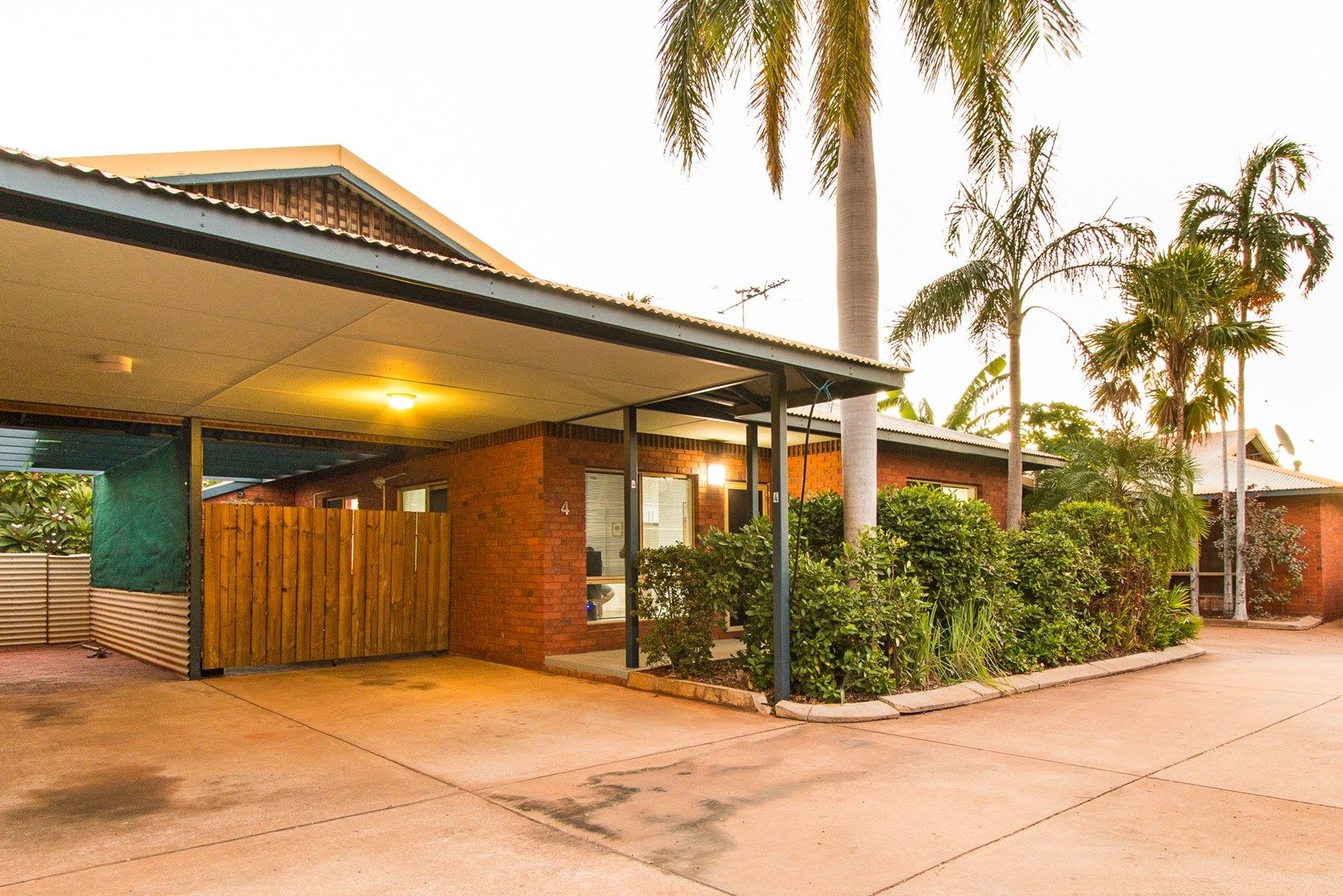 Unit 4/37 Taylor Road, Cable Beach WA 6726, Image 1