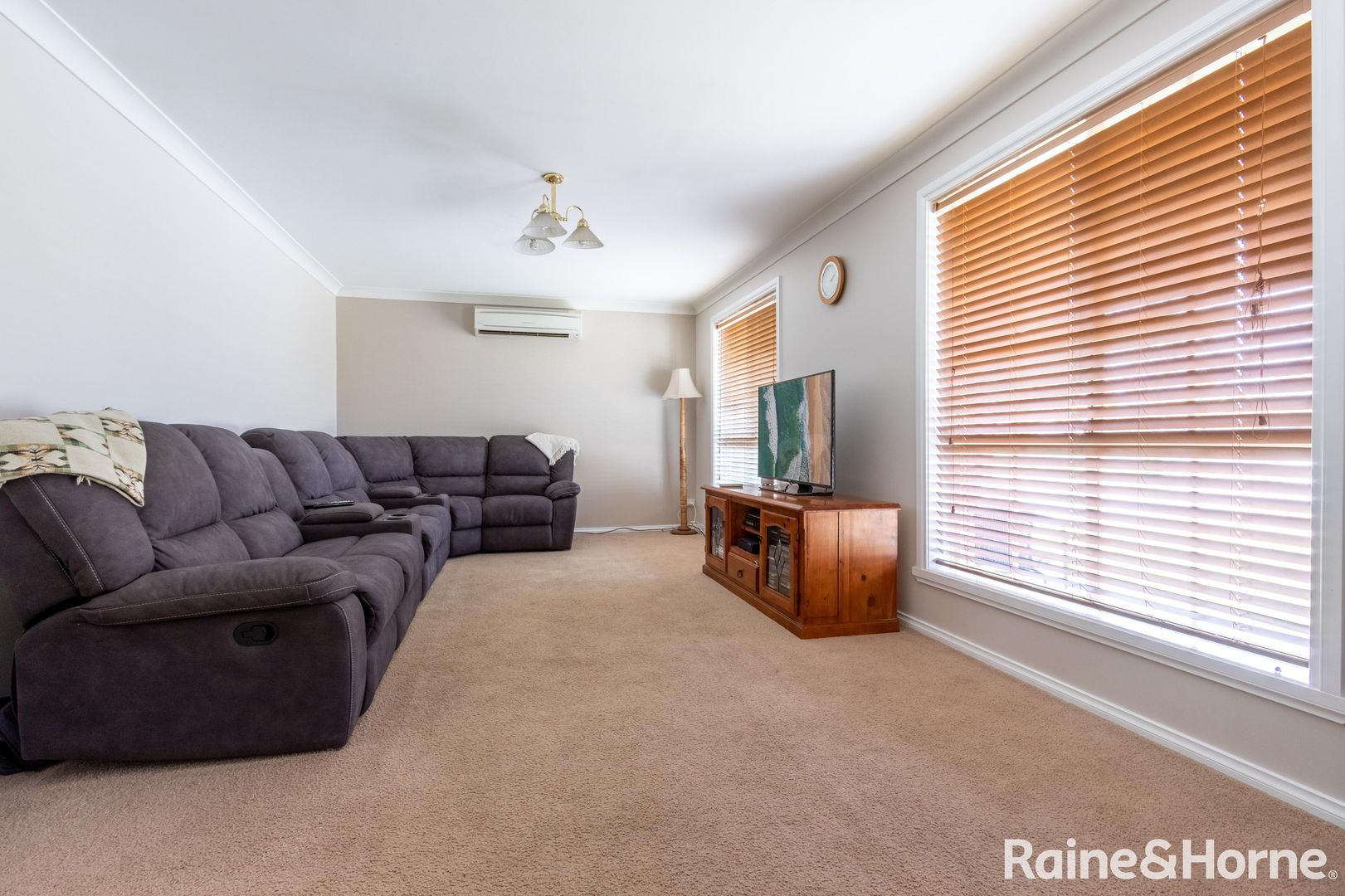 34 Halfpenny Drive, Kelso NSW 2795, Image 2