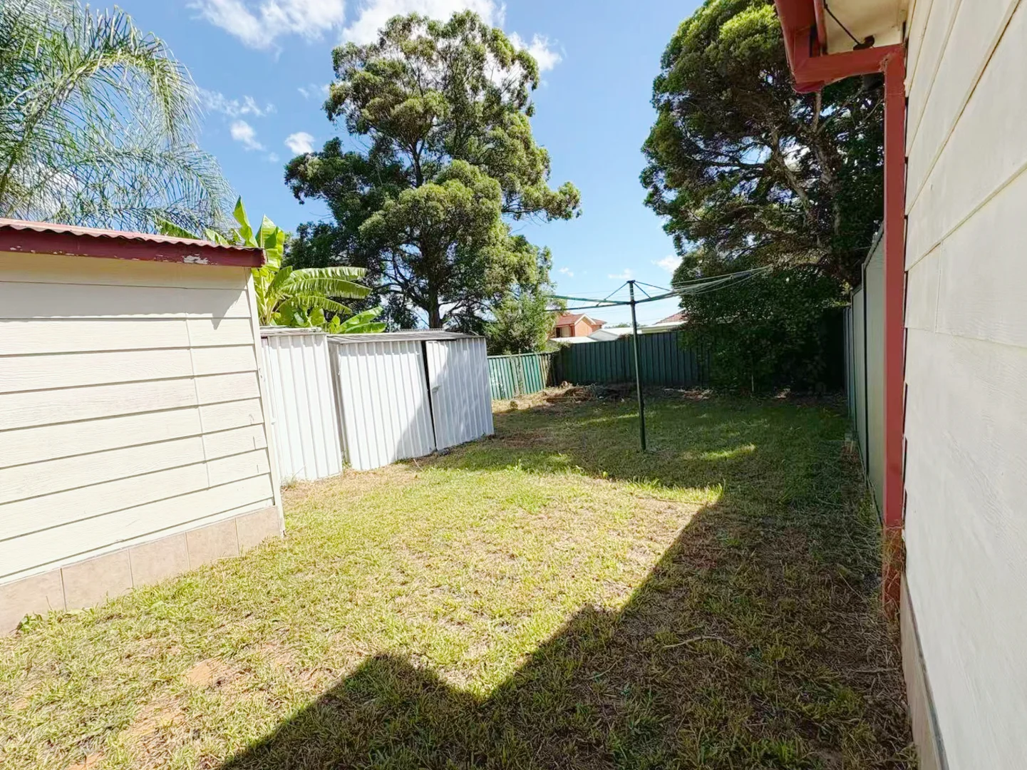 Additional image 14 of 20 English St, Glenfield NSW 2167