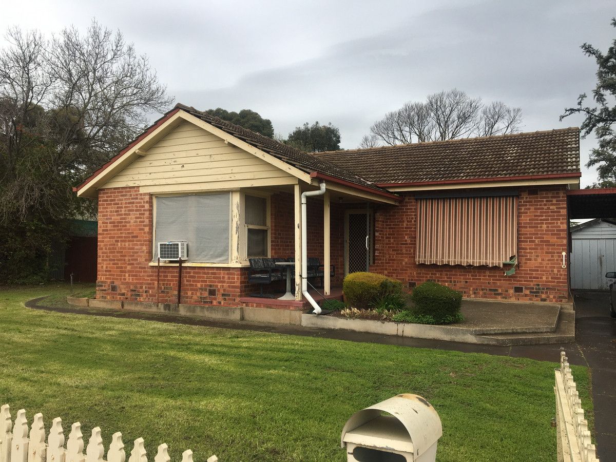 4 bedrooms House in 154 Woodford Road ELIZABETH NORTH SA, 5113