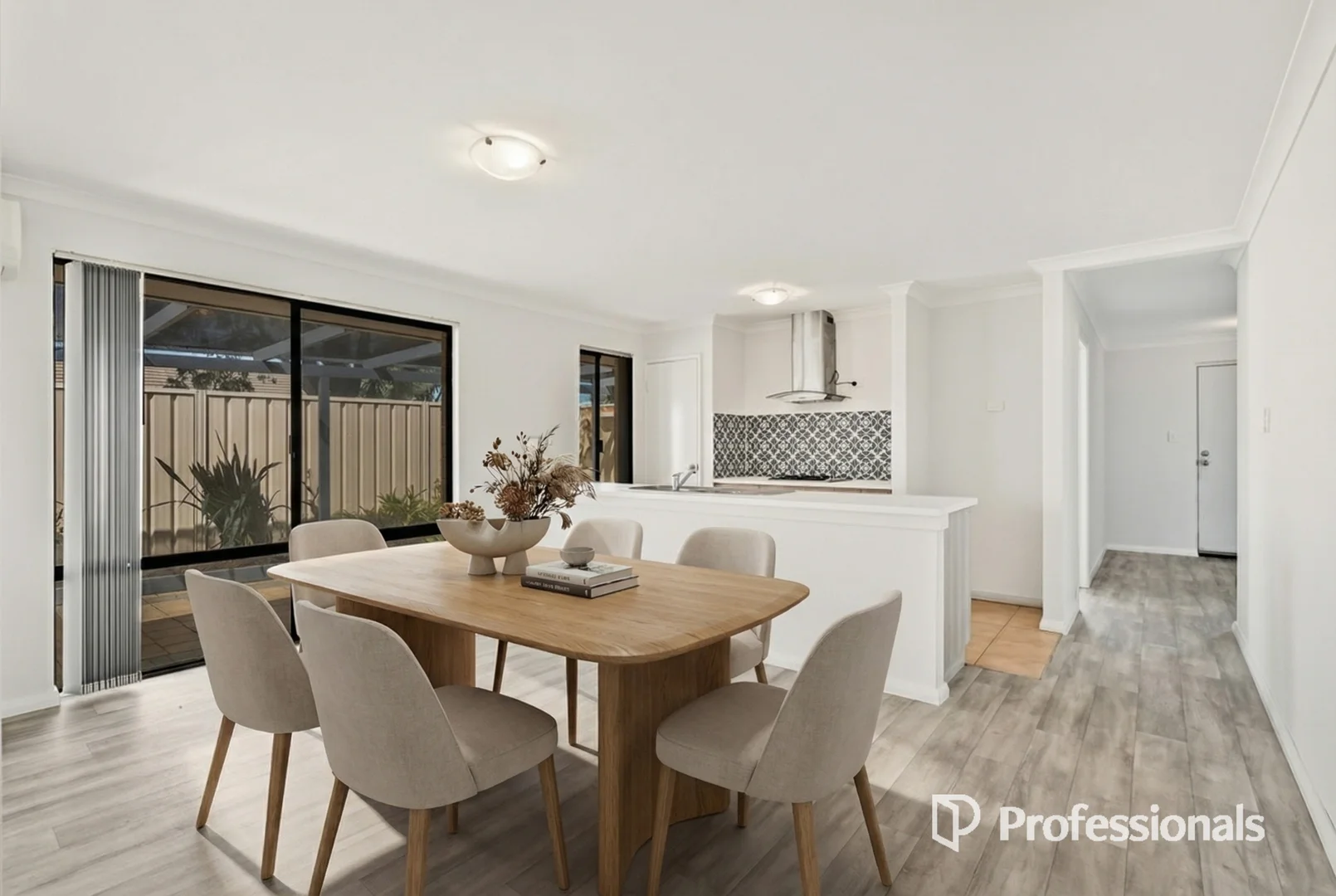 Additional image 3 of 16 Coniston Drive, Ellenbrook WA 6069