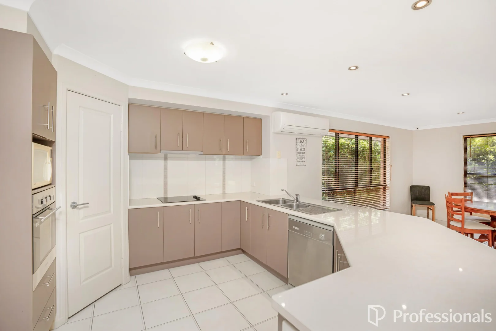 Additional image 6 of 5 David Court, Southside QLD 4570