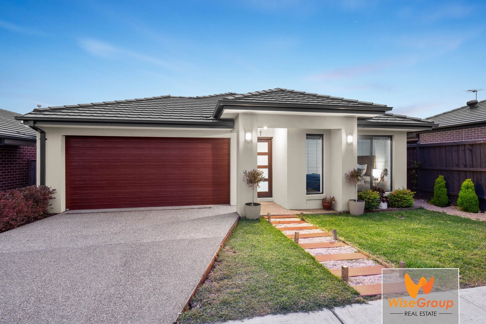 4 Lunar Street, Clyde VIC 3978, Image 2