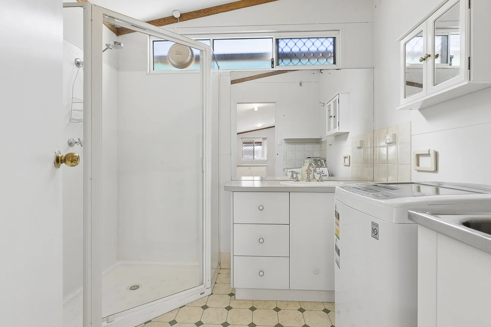 Additional image 9 of 112/490 Pinjarra Road, Furnissdale WA 6209