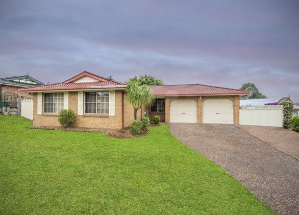 25 Gavin Way, Lake Haven NSW 2263