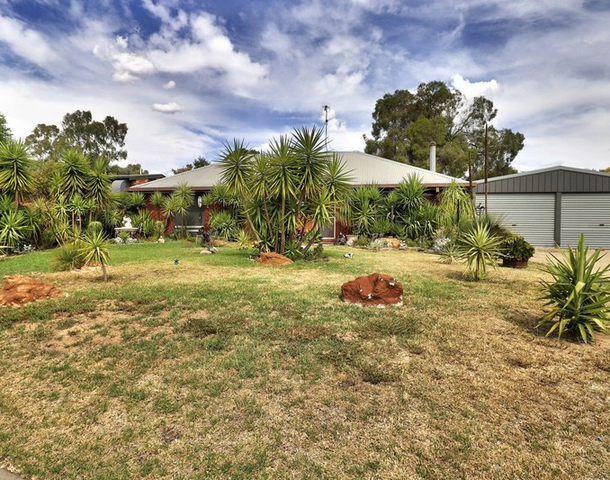 7 Lucas Court, Deniliquin NSW 2710