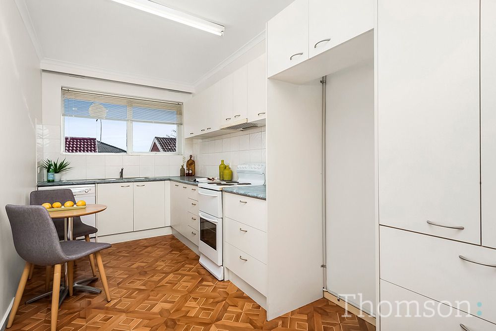 15/82-84 Coorigil Road, Carnegie VIC 3163, Image 2