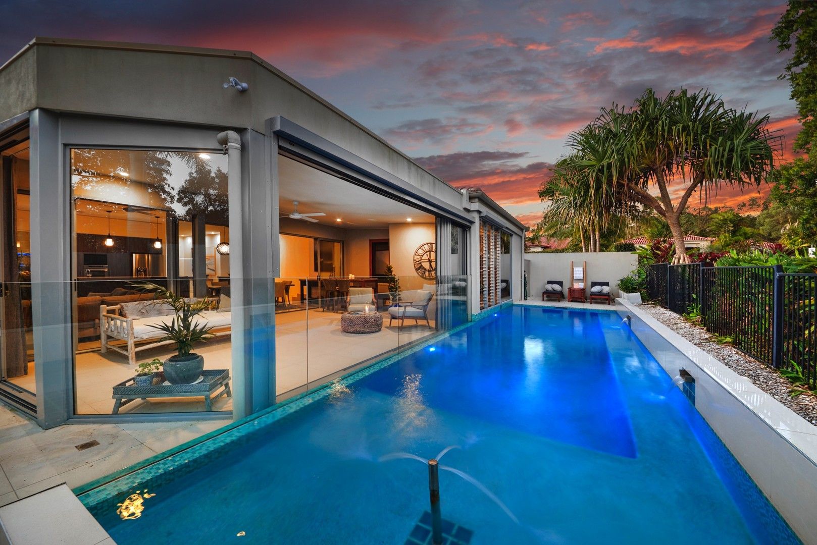 4 bedrooms House in 6 Springs Crescent NOOSA HEADS QLD, 4567