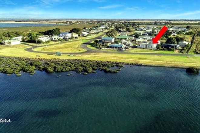 Picture of 6 Beach Drive, MCLOUGHLINS BEACH VIC 3874