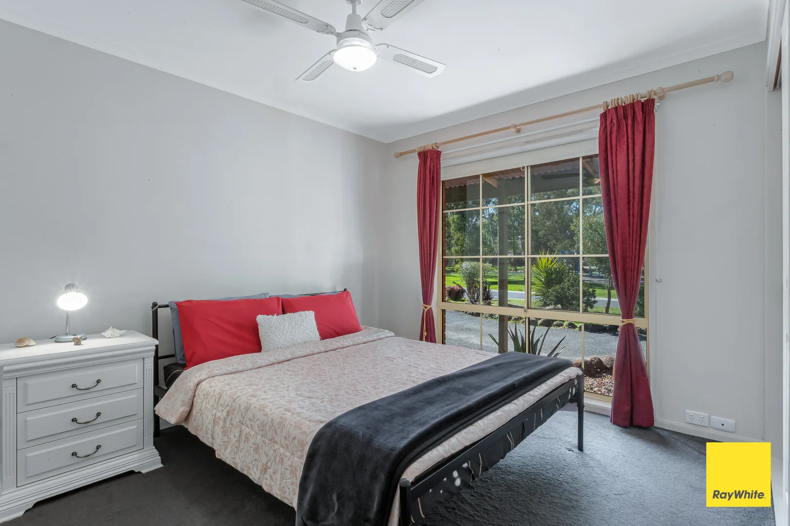 Additional image 8 of 4 Druid Place, Strathfieldsaye VIC 3551