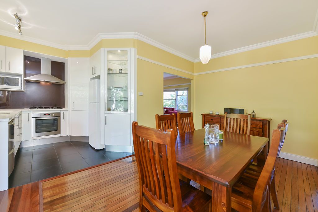 27 Hartley Esplanade, Leura NSW 2780, Image 2