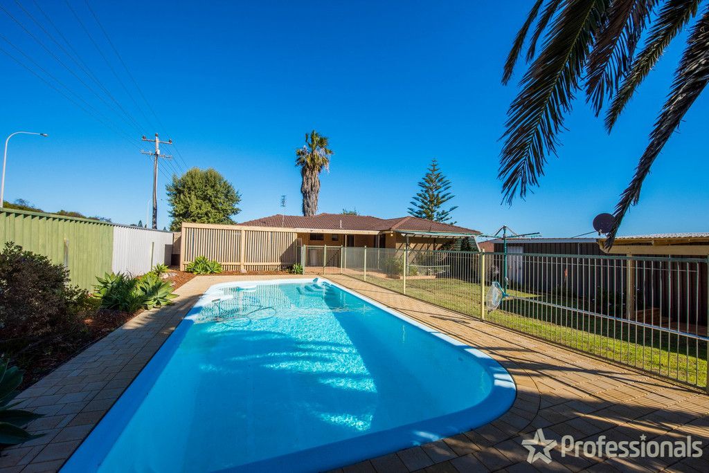 17 Sander Street, Tarcoola Beach WA 6530, Image 0