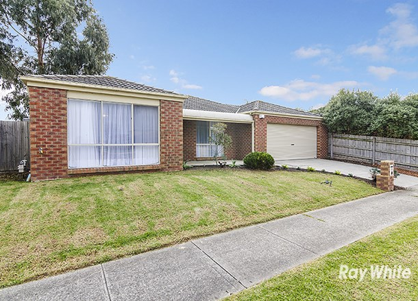 13 Fernisky Drive, Cranbourne East VIC 3977