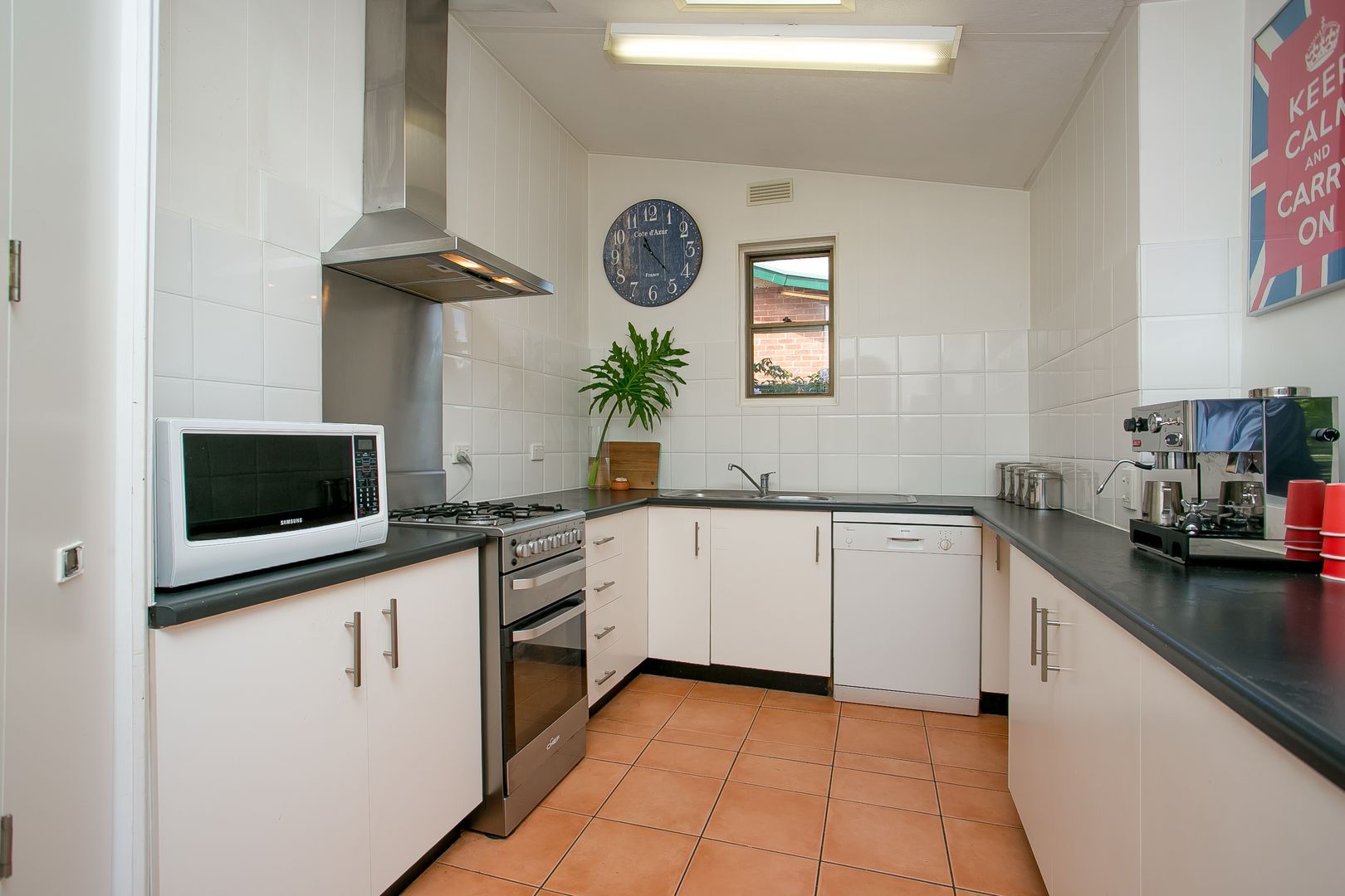 12 Price Avenue, Lower Mitcham SA 5062, Image 2