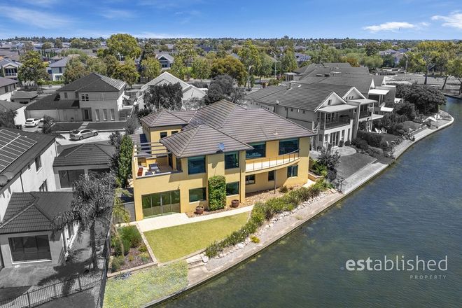 Picture of 6 Beachcomber Place, SANCTUARY LAKES VIC 3030
