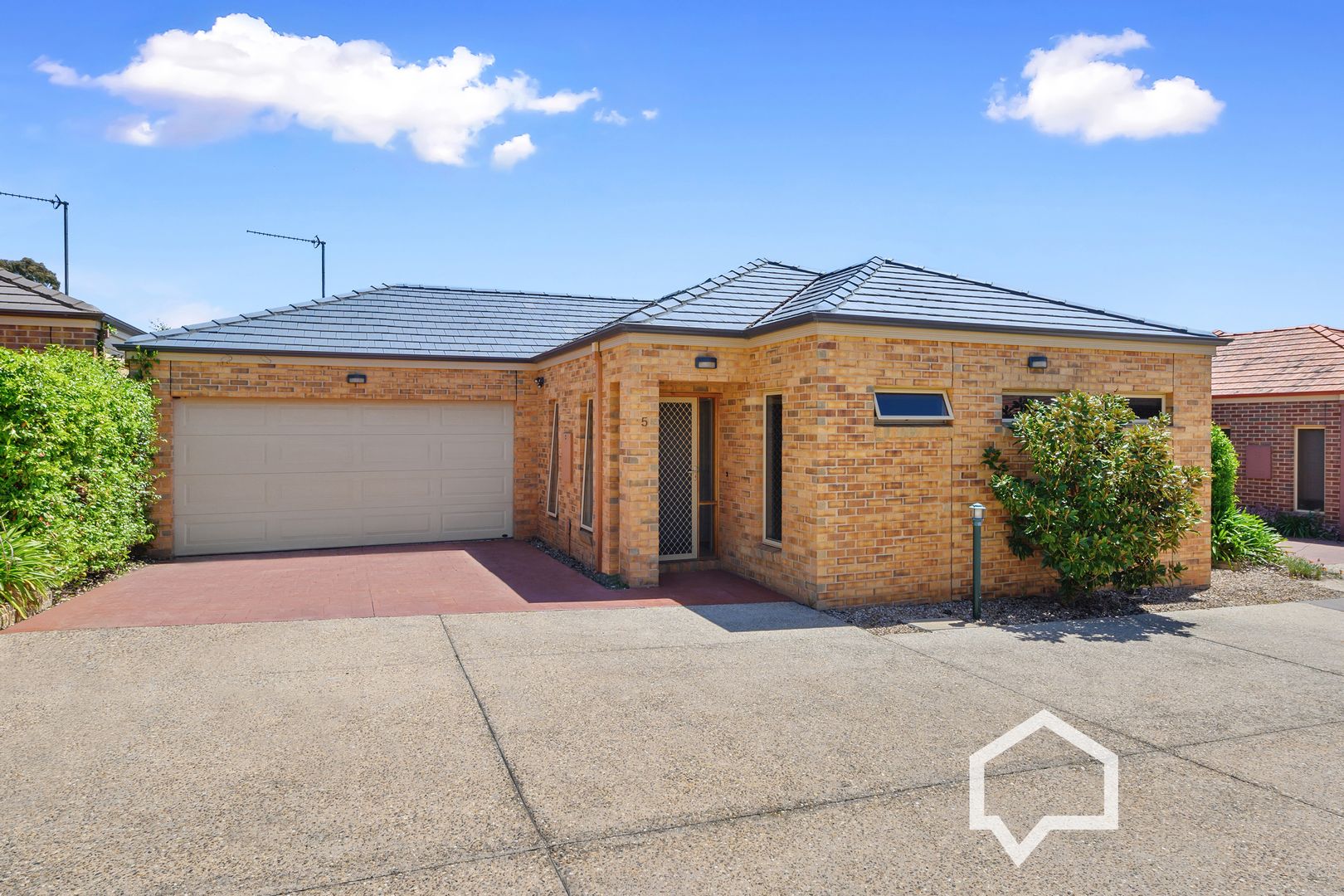 5/6 Friswell Avenue, Flora Hill VIC 3550