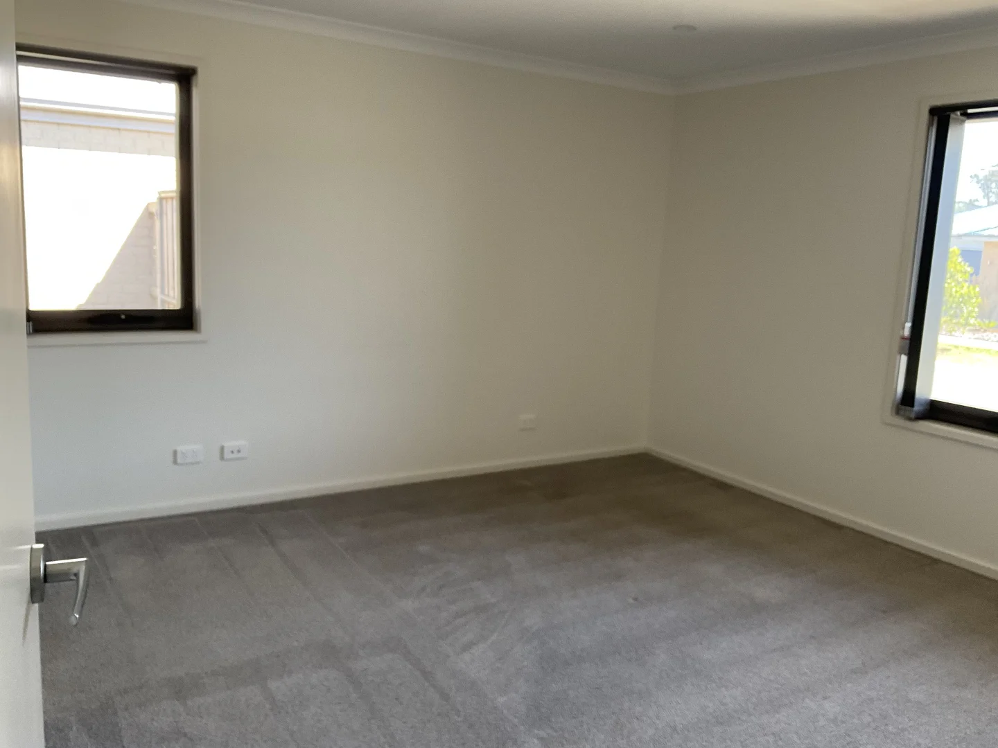 Additional image 7 of Sale VIC 3850