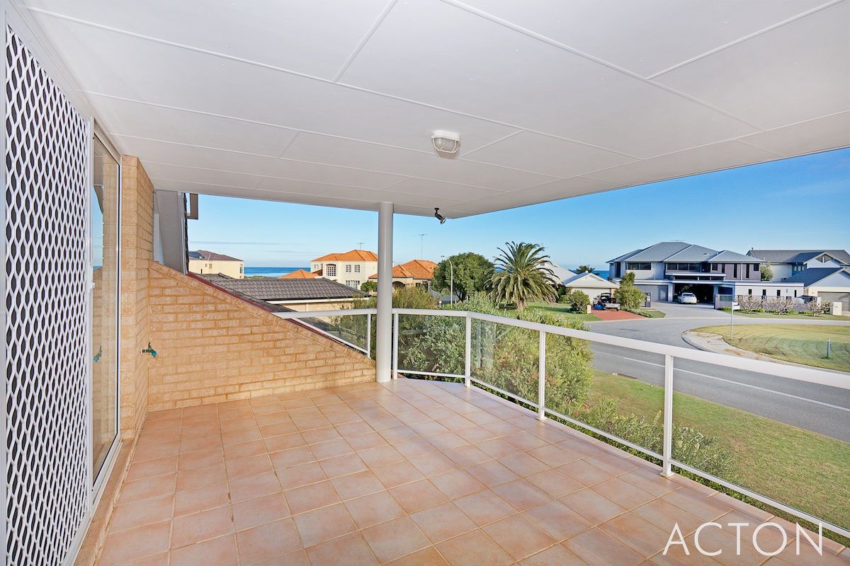 59 Ronsard Drive, San Remo WA 6210, Image 2