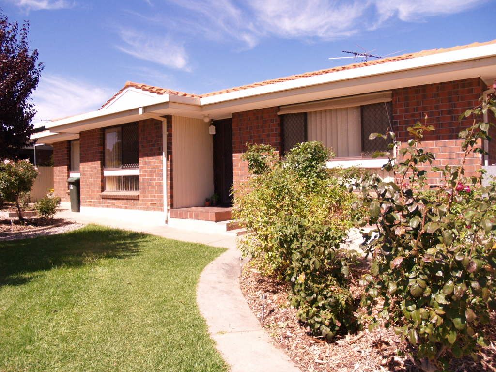 23 Ogwell Crescent, Reynella East SA 5161, Image 0