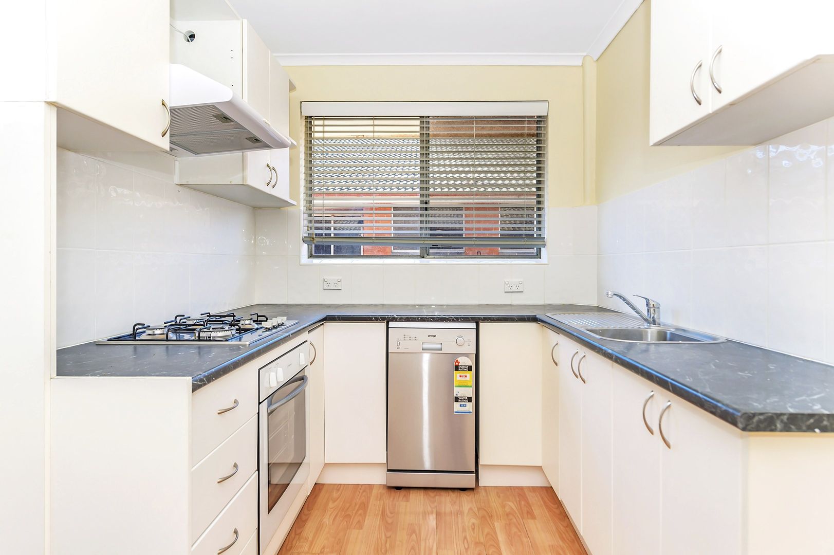 12/56-58 Trinculo Place, Queanbeyan NSW 2620, Image 1