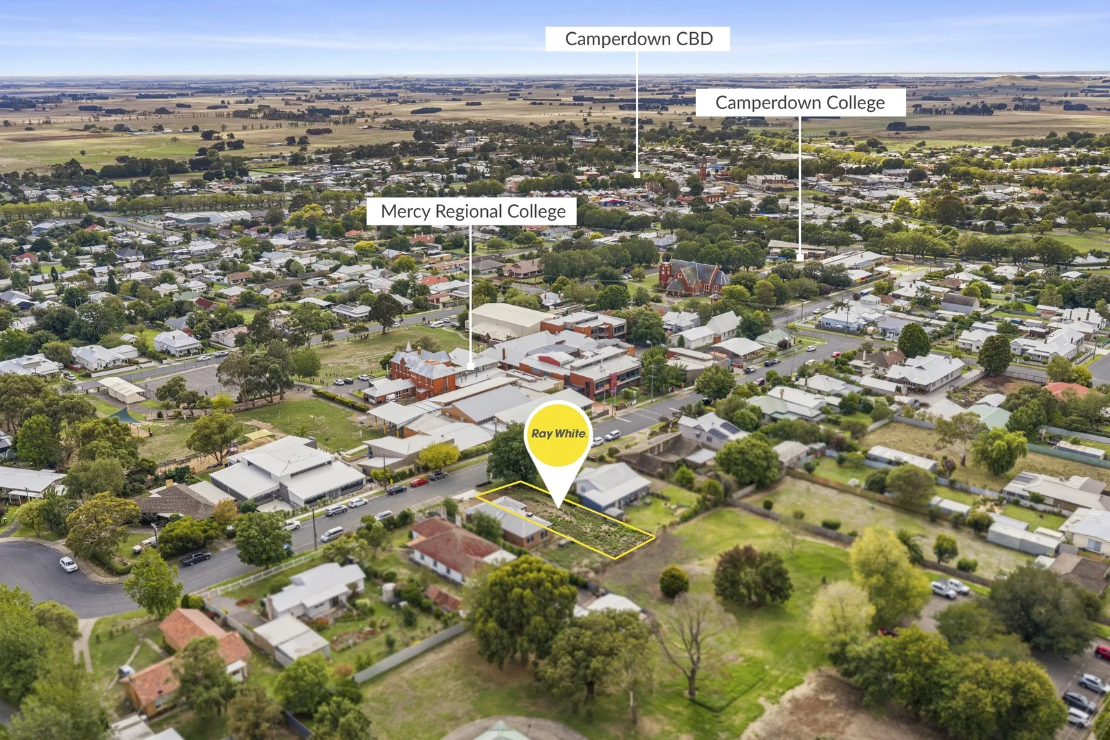 13A Dimora Avenue, Camperdown VIC 3260