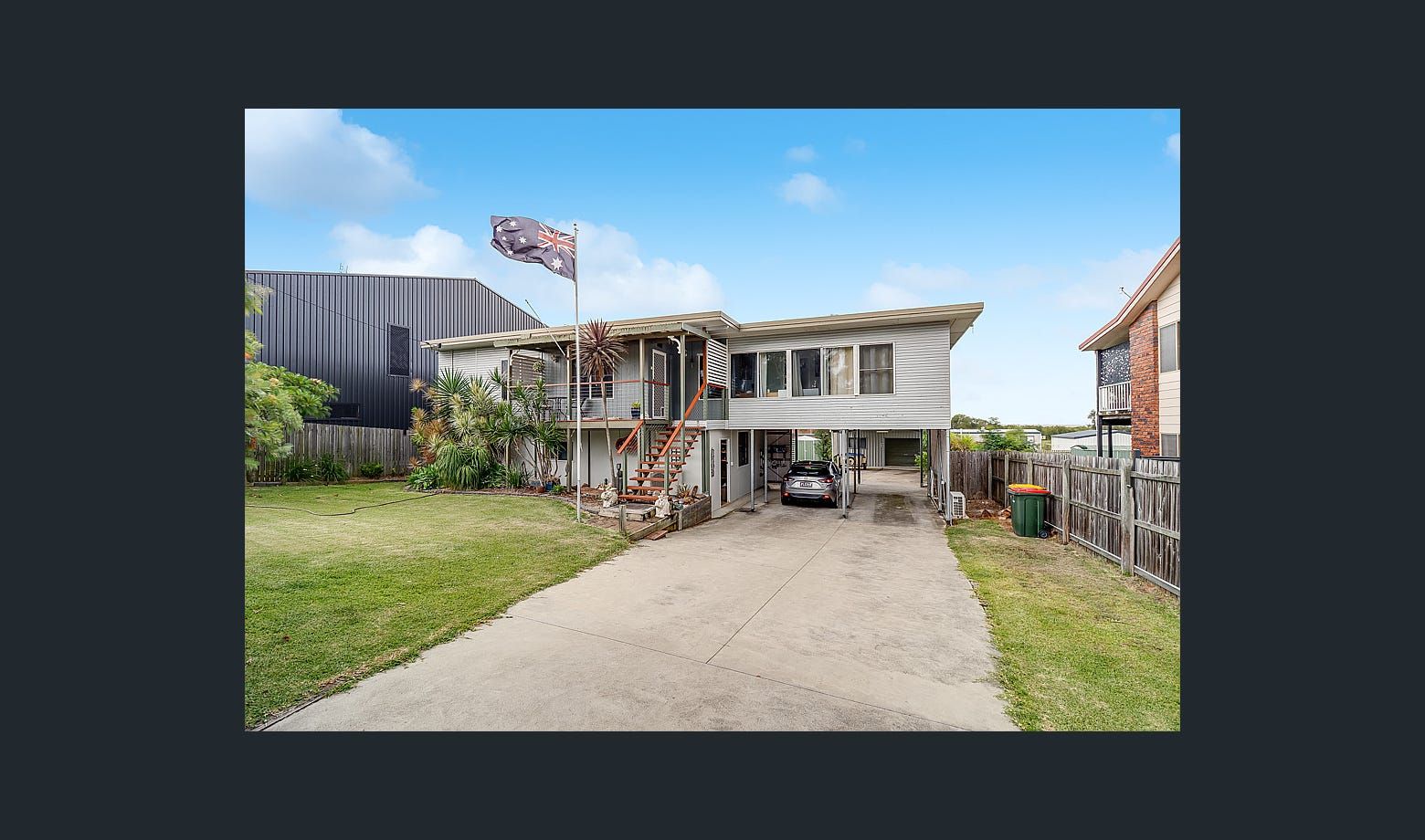 2 bedrooms House in 6 Petrel Avenue RIVER HEADS QLD, 4655