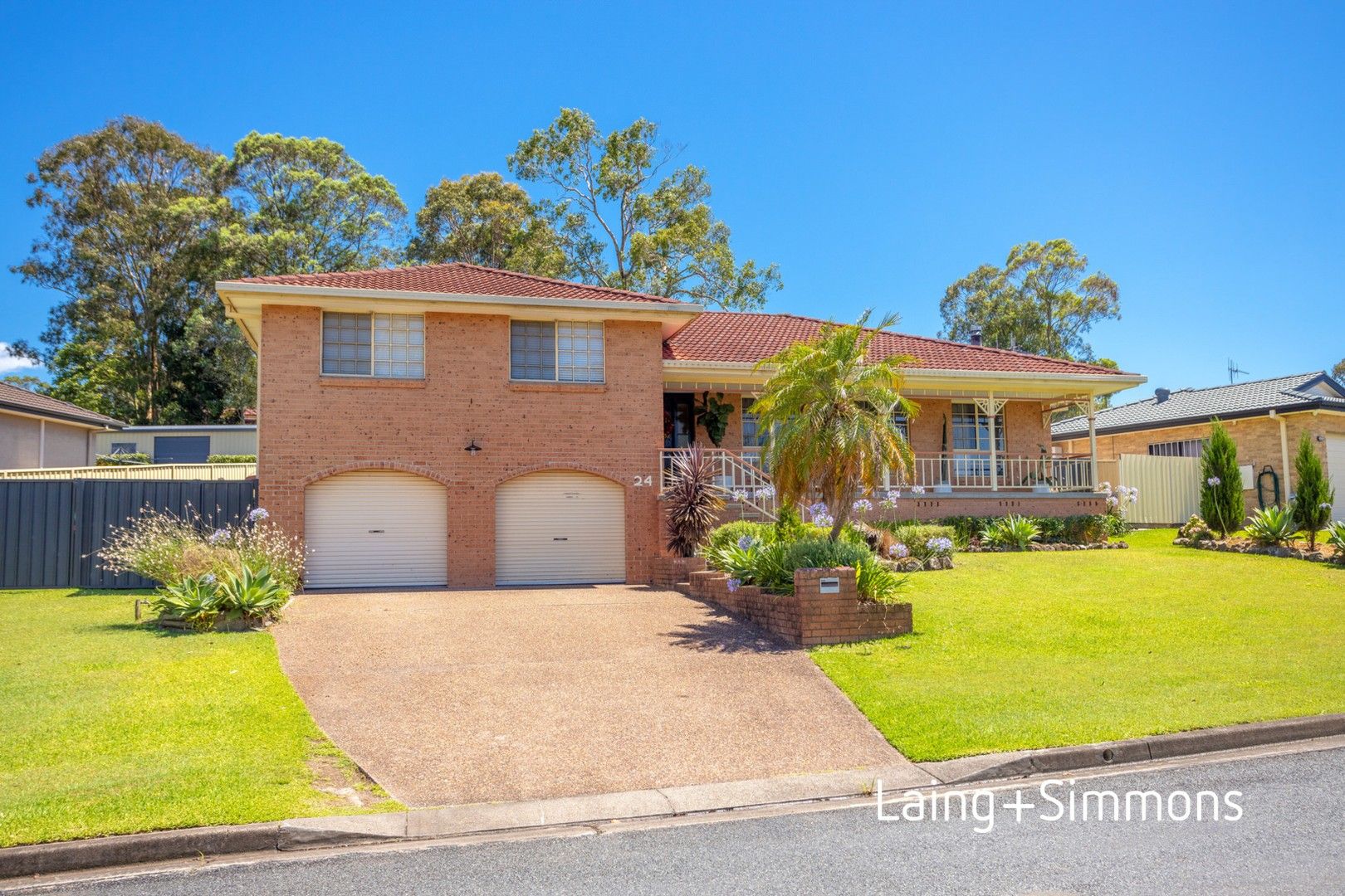 4 bedrooms House in 24 Killawarra Drive TAREE NSW, 2430