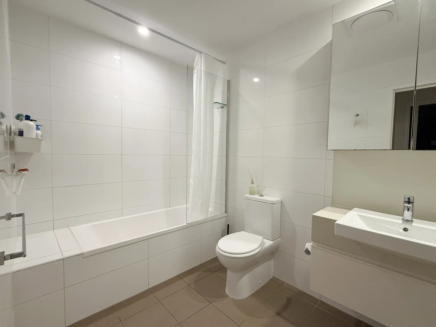 Additional image 10 of 05/37D Harbour Road, Hamilton QLD 4007