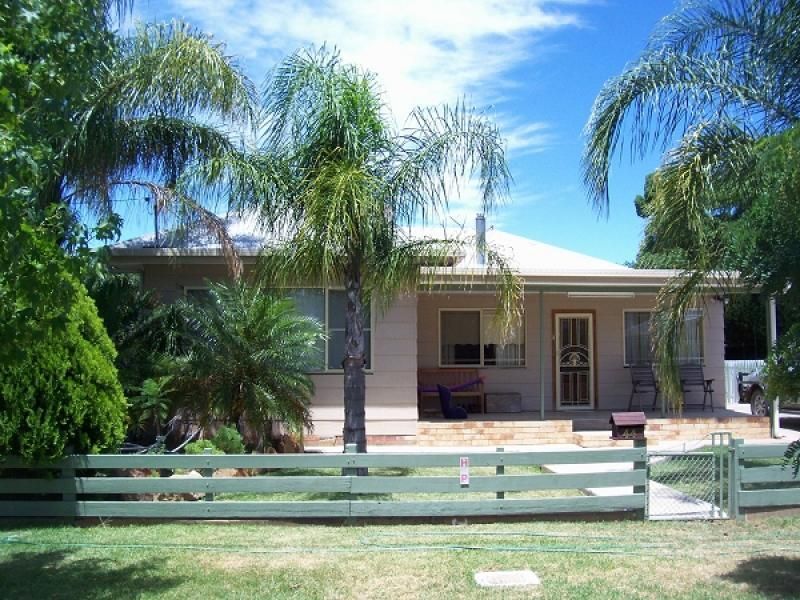 44 Wilga Street, Coonamble NSW 2829