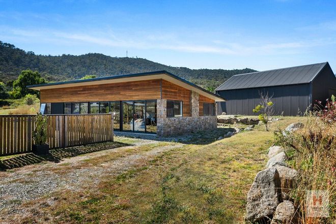 Picture of 67 Jerrara Drive, EAST JINDABYNE NSW 2627