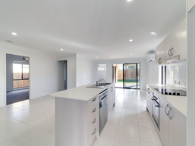 23 Coolah Street, South Ripley QLD 4306 House For Rent 520 Domain