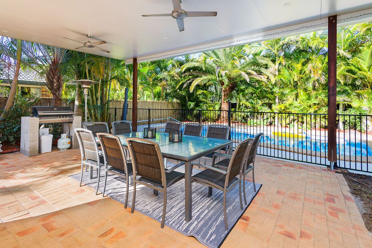 15 Gambier Crescent, Pacific Pines QLD 4211, Image 0
