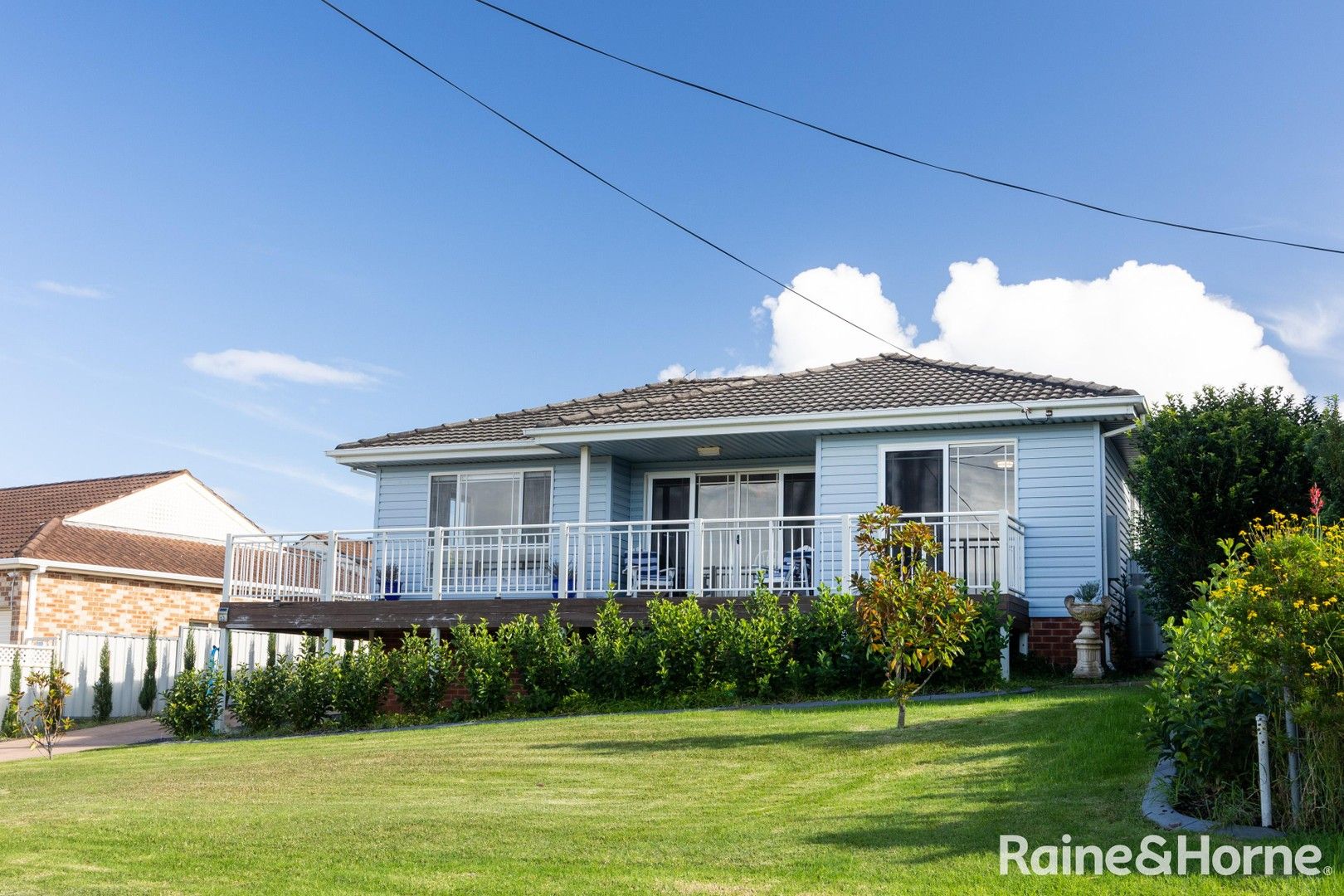 3 bedrooms House in 17 St Vincent Street ULLADULLA NSW, 2539