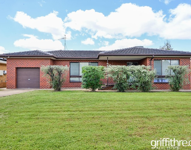 8 Duff Place, Griffith NSW 2680