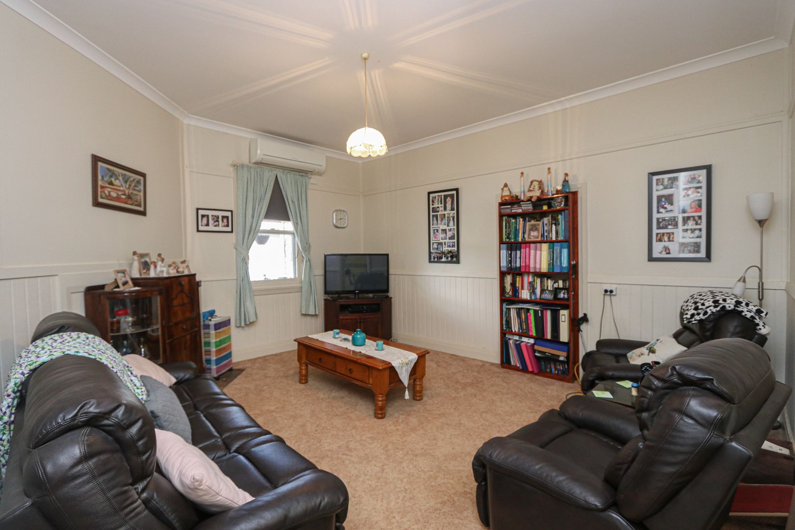 26 Muriel Street, Ungarie NSW 2669, Image 1