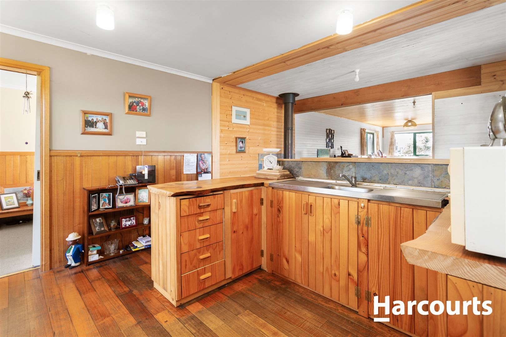 12 Crowther Street, Beaconsfield TAS 7270, Image 2