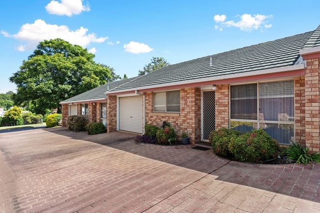 Picture of 2/299 James Street, NEWTOWN QLD 4350