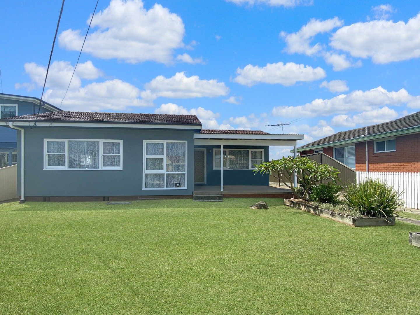 2 bedrooms House in 88 Lantana Road ENGADINE NSW, 2233