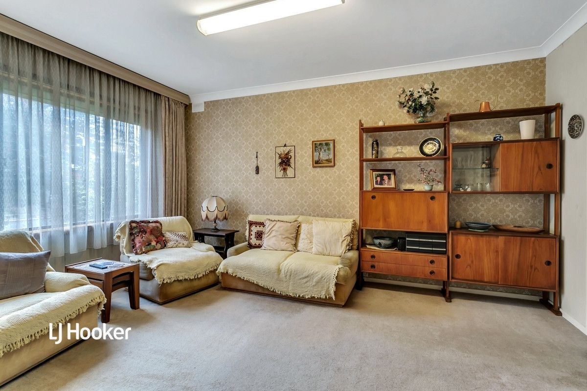 15 Hillburn Avenue, Windsor Gardens SA 5087, Image 2