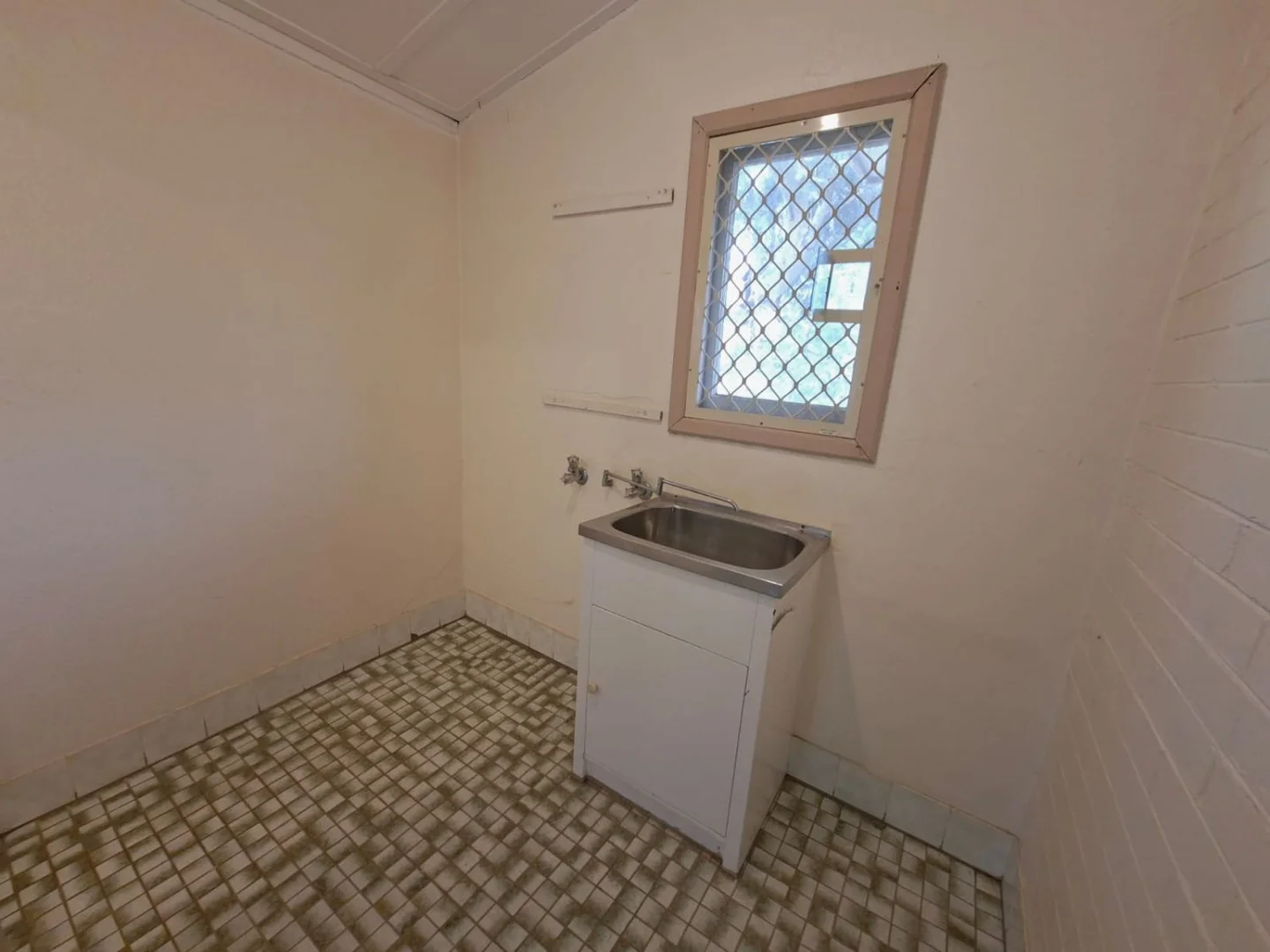 Additional image 12 of 32A Forest Road, Armadale WA 6112