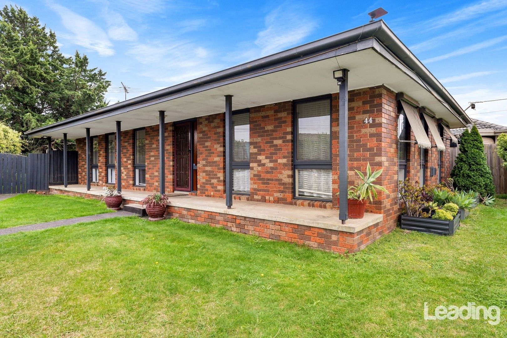 3 bedrooms House in 44 Deakin Street SUNBURY VIC, 3429