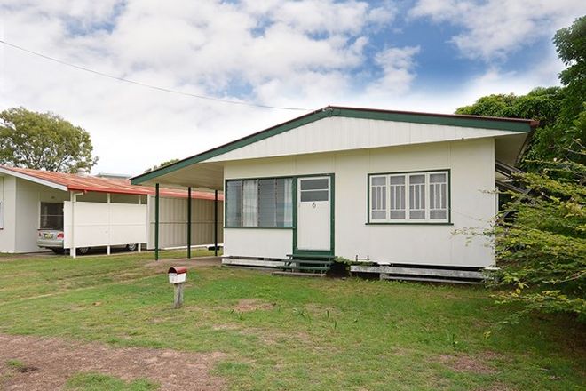 Picture of 6 Ocean Street, TORQUAY QLD 4655