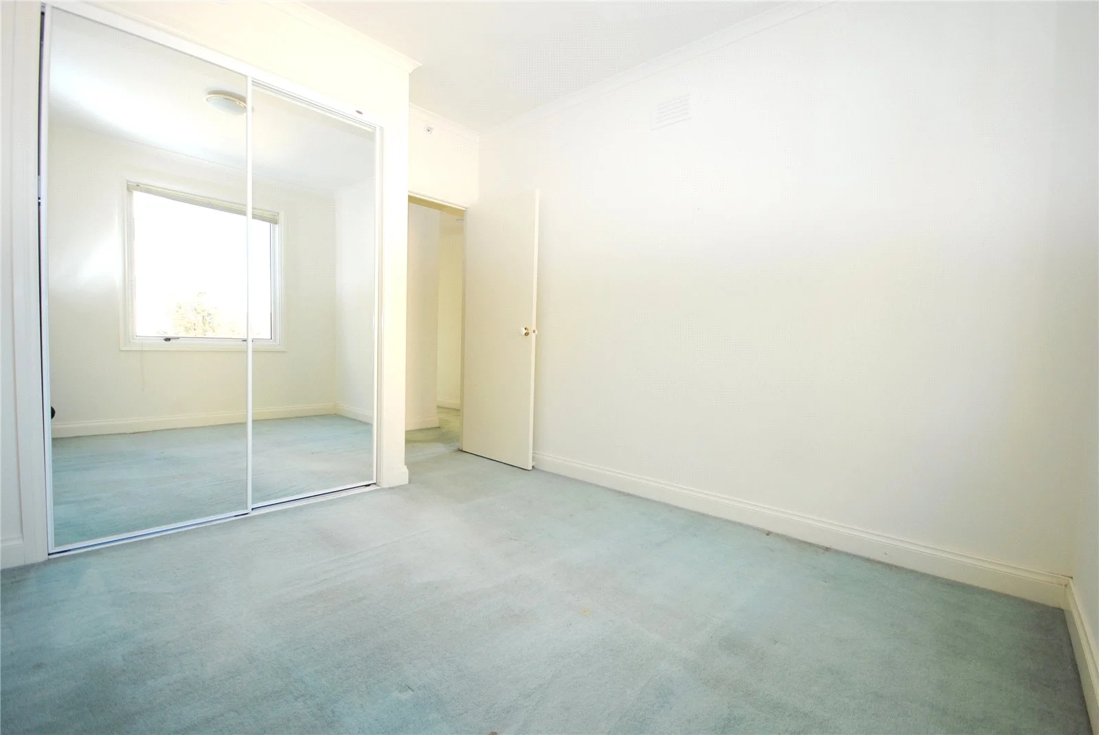 Additional image 6 of 81/33 La Trobe Street, Melbourne VIC 3000